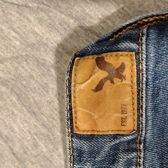 AMERICAN EAGLE OUTFITTERS SZ 10 STRETCH DENIM SHORTS - Picture 10 of 10